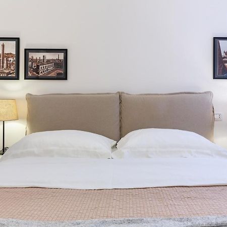 Bologna Piazza Del Nettuno Apartment Екстериор снимка